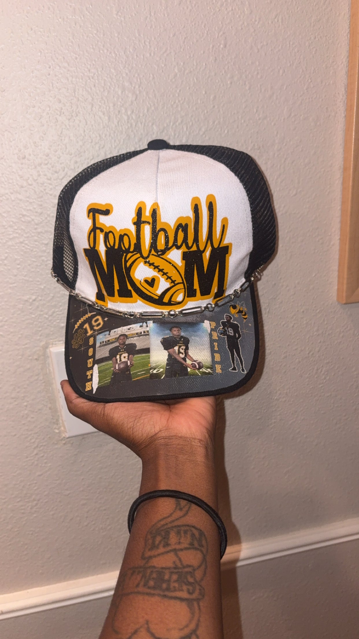 🧢 Custom Trucker Hats – Bold Style. Fully You. Brim OR Top ONLY